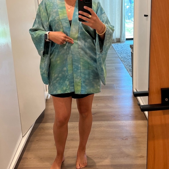 Silk kimono jacket - Picture 8 of 9